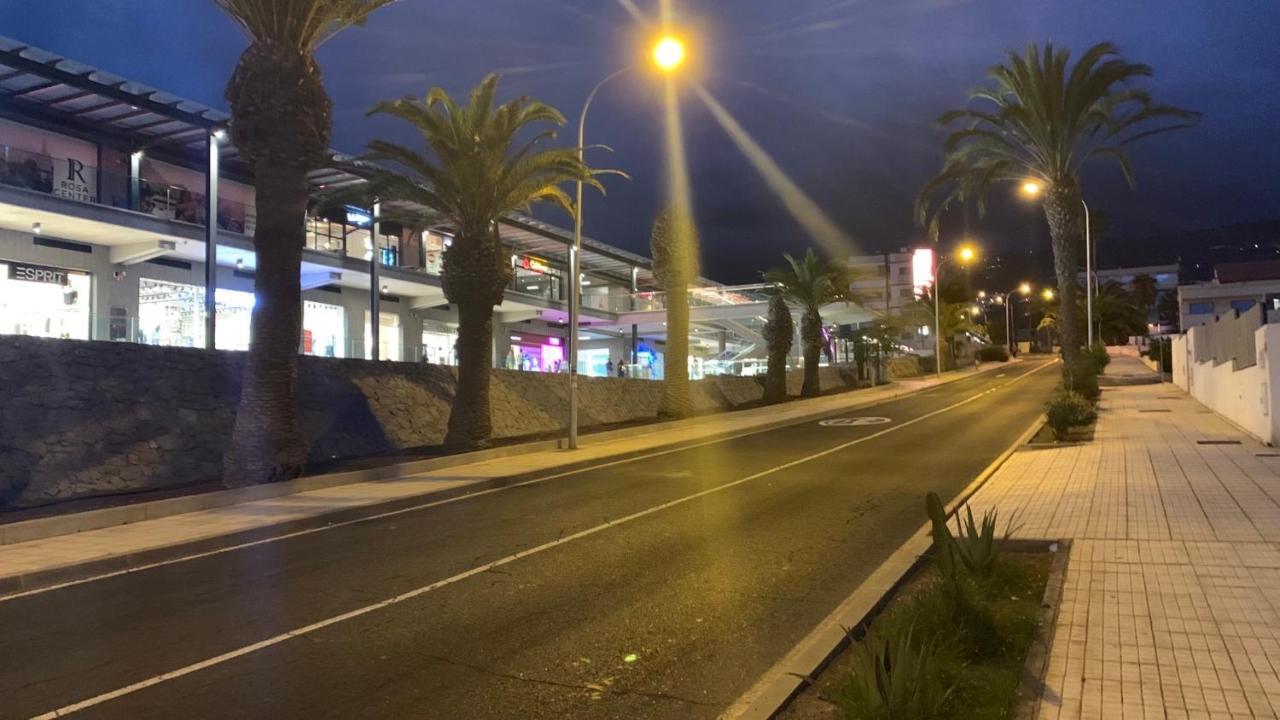 אדחה Apartamento Marina Palace Playa Paraiso מראה חיצוני תמונה
