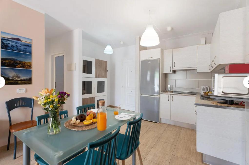 אדחה Apartamento Marina Palace Playa Paraiso מראה חיצוני תמונה